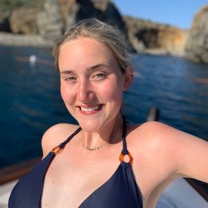 Meet your Posher, Philippine